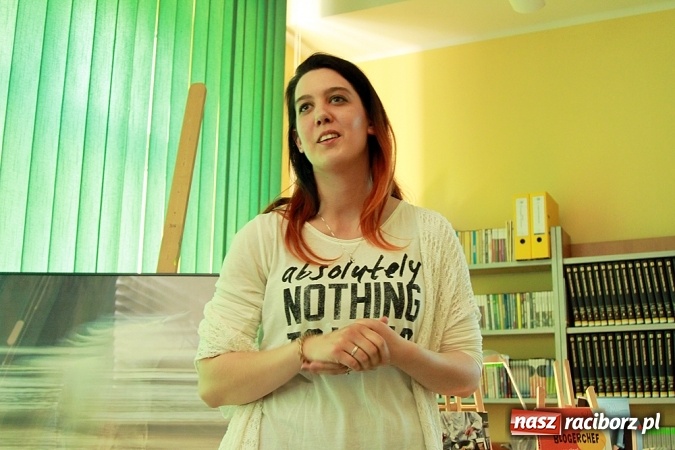 Zdjęcie w galerii na portalu naszraciborz.pl: Biblioteka raciborskiej uczelni inspiruje - spotkanie z absolwentką Agnieszką Gogolewską wiadomości z regionu