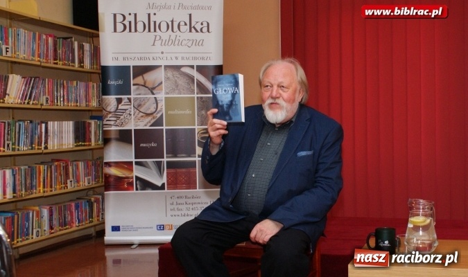 Zdjęcie w galerii na portalu naszraciborz.pl: Detektyw w krainie cudów – spotkanie z prof. Tadeuszem Cegielskim w bibliotece  wiadomości z regionu