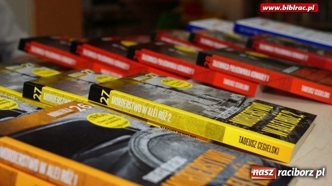 Zdjęcie w galerii na portalu naszraciborz.pl: Detektyw w krainie cudów – spotkanie z prof. Tadeuszem Cegielskim w bibliotece  wiadomości z regionu