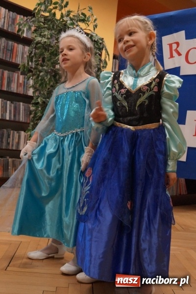 Zdjęcie w galerii na portalu naszraciborz.pl: Jury miało problem! W bibliotece w Nędzy zabłysnęły talenty   wiadomości z regionu