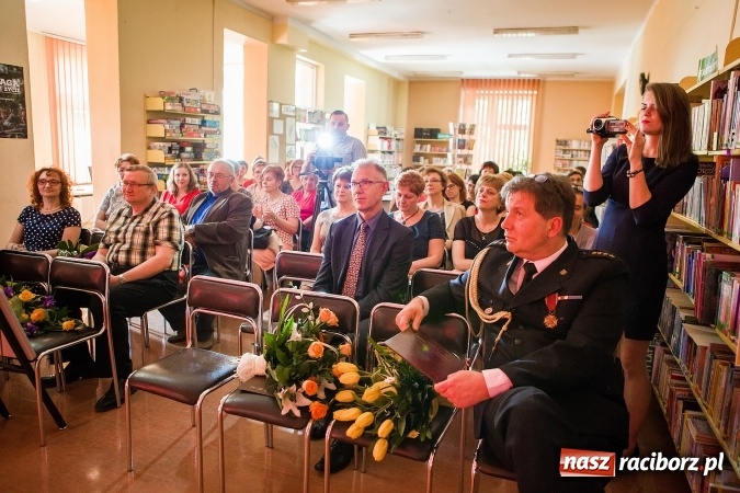 Zdjęcie w galerii na portalu naszraciborz.pl: Bibliotekarze z powiatu świętowali dziś przy Kasprowicza wiadomości z regionu