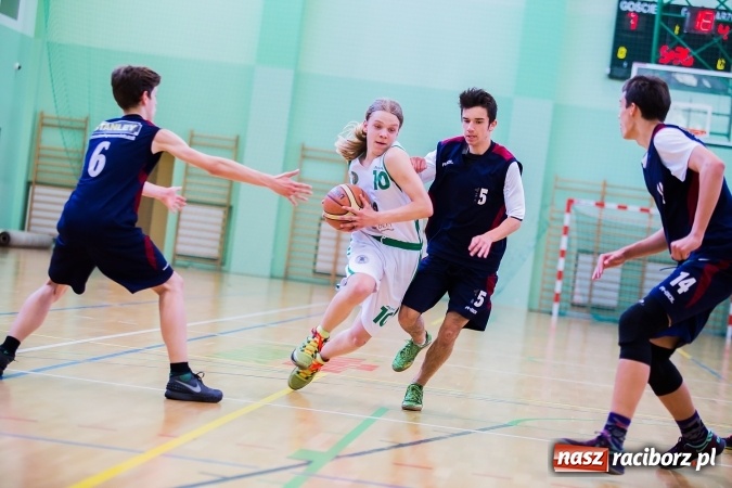 Zdjęcie w galerii na portalu naszraciborz.pl: Gimnazjum nr 1 drugie w półfinale wojewódzkim wiadomości z regionu