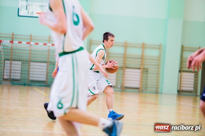 Zdjęcie w galerii na portalu naszraciborz.pl: Gimnazjum nr 1 drugie w półfinale wojewódzkim wiadomości z regionu