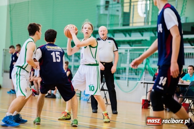 Zdjęcie w galerii na portalu naszraciborz.pl: Gimnazjum nr 1 drugie w półfinale wojewódzkim wiadomości z regionu