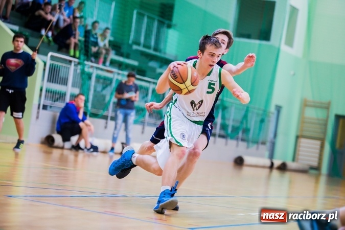 Zdjęcie w galerii na portalu naszraciborz.pl: Gimnazjum nr 1 drugie w półfinale wojewódzkim wiadomości z regionu