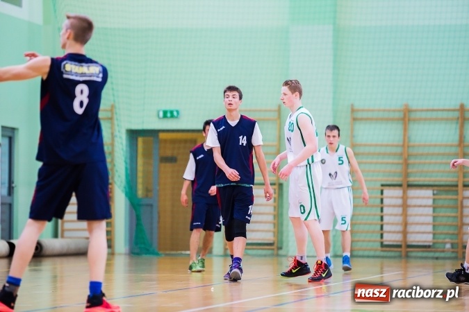 Zdjęcie w galerii na portalu naszraciborz.pl: Gimnazjum nr 1 drugie w półfinale wojewódzkim wiadomości z regionu