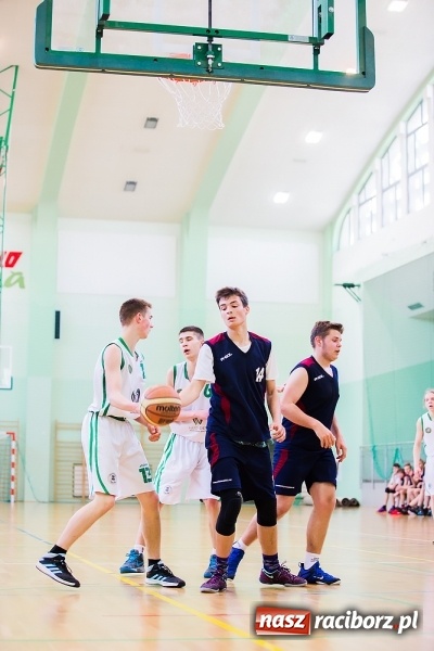 Zdjęcie w galerii na portalu naszraciborz.pl: Gimnazjum nr 1 drugie w półfinale wojewódzkim wiadomości z regionu