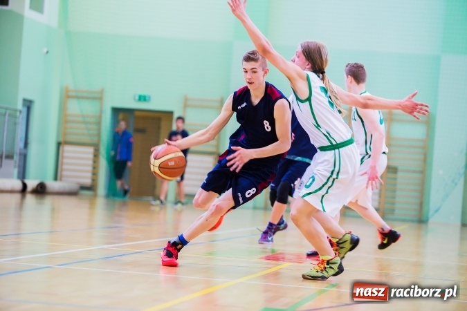 Zdjęcie w galerii na portalu naszraciborz.pl: Gimnazjum nr 1 drugie w półfinale wojewódzkim wiadomości z regionu