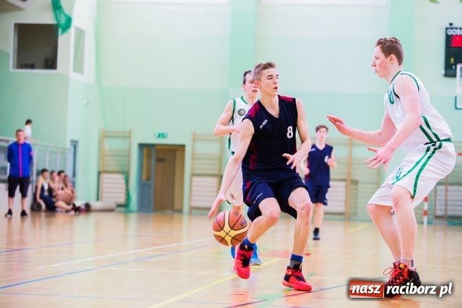 Zdjęcie w galerii na portalu naszraciborz.pl: Gimnazjum nr 1 drugie w półfinale wojewódzkim wiadomości z regionu