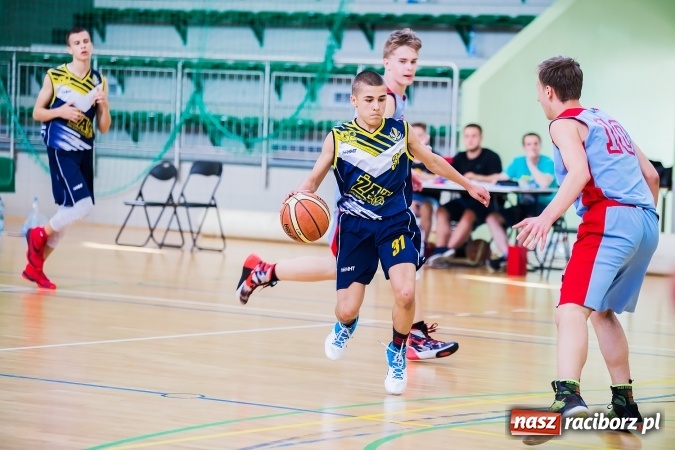 Zdjęcie w galerii na portalu naszraciborz.pl: Gimnazjum nr 1 drugie w półfinale wojewódzkim wiadomości z regionu