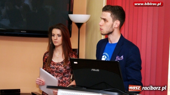 Zdjęcie w galerii na portalu naszraciborz.pl: Kryminalny obraz Miasta - wernisaż wystawy w Galerii GAWRA  wiadomości z regionu