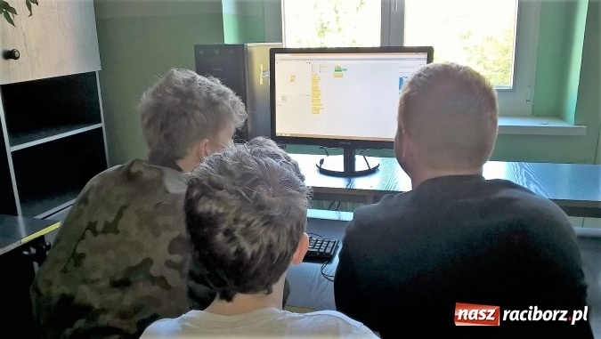 Zdjęcie w galerii na portalu naszraciborz.pl: Scratch Day w Gimnazjum nr 5  wiadomości z regionu