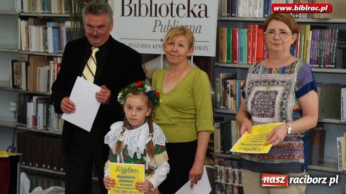 Zdjęcie w galerii na portalu naszraciborz.pl: Piyknie godali w bibliotece  wiadomości z regionu