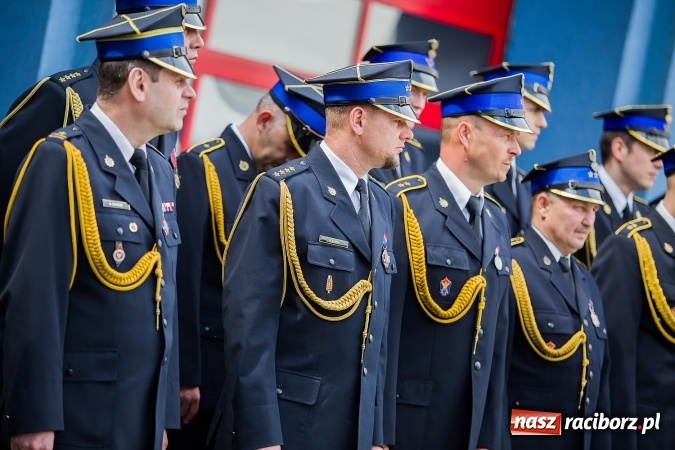 Zdjęcie w galerii na portalu naszraciborz.pl: Raciborskie obchody Dnia Strażaka - FOTOREPORTAŻ wiadomości z regionu