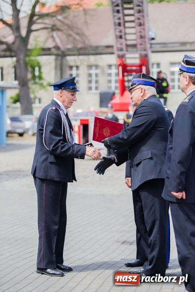 Zdjęcie w galerii na portalu naszraciborz.pl: Raciborskie obchody Dnia Strażaka - FOTOREPORTAŻ wiadomości z regionu