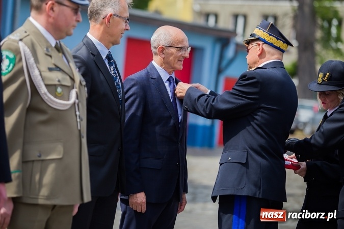Zdjęcie w galerii na portalu naszraciborz.pl: Raciborskie obchody Dnia Strażaka - FOTOREPORTAŻ wiadomości z regionu
