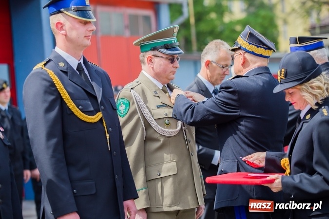 Zdjęcie w galerii na portalu naszraciborz.pl: Raciborskie obchody Dnia Strażaka - FOTOREPORTAŻ wiadomości z regionu