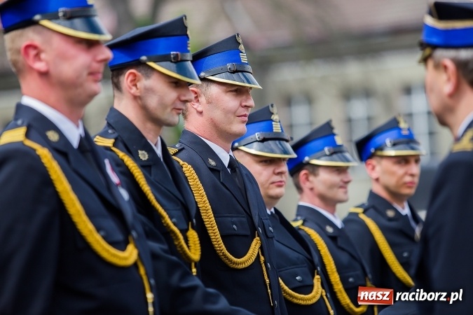 Zdjęcie w galerii na portalu naszraciborz.pl: Raciborskie obchody Dnia Strażaka - FOTOREPORTAŻ wiadomości z regionu