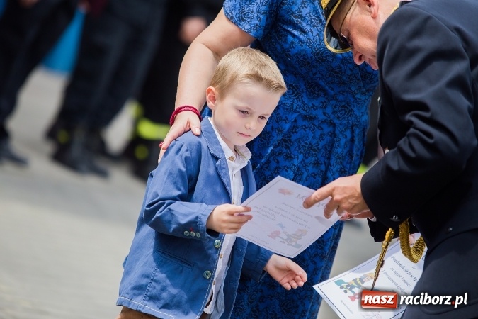 Zdjęcie w galerii na portalu naszraciborz.pl: Raciborskie obchody Dnia Strażaka - FOTOREPORTAŻ wiadomości z regionu