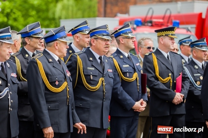 Zdjęcie w galerii na portalu naszraciborz.pl: Raciborskie obchody Dnia Strażaka - FOTOREPORTAŻ wiadomości z regionu