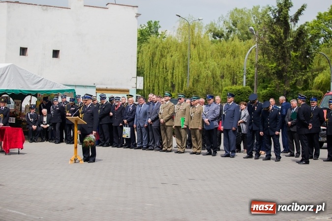 Zdjęcie w galerii na portalu naszraciborz.pl: Raciborskie obchody Dnia Strażaka - FOTOREPORTAŻ wiadomości z regionu