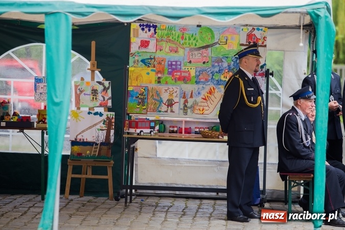 Zdjęcie w galerii na portalu naszraciborz.pl: Raciborskie obchody Dnia Strażaka - FOTOREPORTAŻ wiadomości z regionu