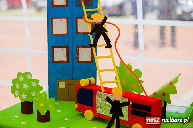 Zdjęcie w galerii na portalu naszraciborz.pl: Raciborskie obchody Dnia Strażaka - FOTOREPORTAŻ wiadomości z regionu