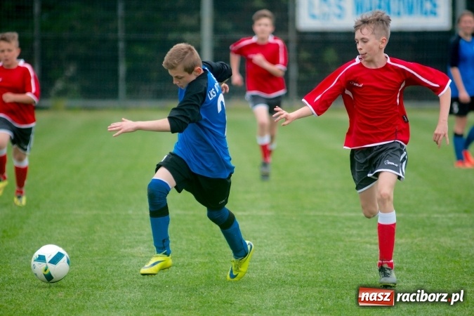 Zdjęcie w galerii na portalu naszraciborz.pl: Młodziki: Emocjonujące spotkanie w Markowicach zakończone podziałem punktów wiadomości z regionu