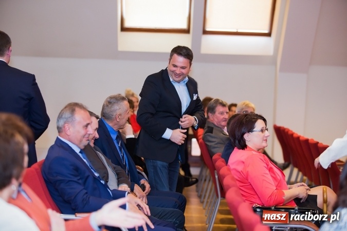 Zdjęcie w galerii na portalu naszraciborz.pl: Raciborskie Centrum Medyczne świętowało na zamku 5-lecie działalności w systemie publicznej ochrony zdrowia wiadomości z regionu