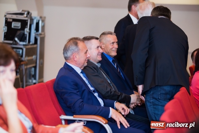 Zdjęcie w galerii na portalu naszraciborz.pl: Raciborskie Centrum Medyczne świętowało na zamku 5-lecie działalności w systemie publicznej ochrony zdrowia wiadomości z regionu