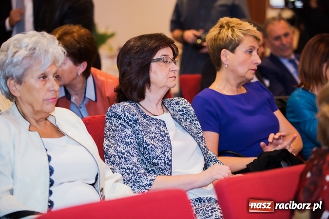 Zdjęcie w galerii na portalu naszraciborz.pl: Raciborskie Centrum Medyczne świętowało na zamku 5-lecie działalności w systemie publicznej ochrony zdrowia wiadomości z regionu