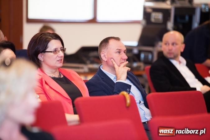 Zdjęcie w galerii na portalu naszraciborz.pl: Raciborskie Centrum Medyczne świętowało na zamku 5-lecie działalności w systemie publicznej ochrony zdrowia wiadomości z regionu