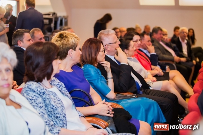 Zdjęcie w galerii na portalu naszraciborz.pl: Raciborskie Centrum Medyczne świętowało na zamku 5-lecie działalności w systemie publicznej ochrony zdrowia wiadomości z regionu