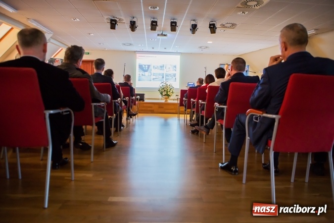 Zdjęcie w galerii na portalu naszraciborz.pl: Raciborskie Centrum Medyczne świętowało na zamku 5-lecie działalności w systemie publicznej ochrony zdrowia wiadomości z regionu