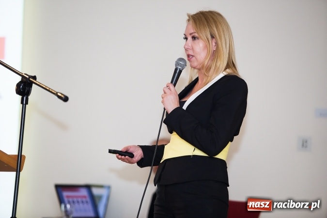 Zdjęcie w galerii na portalu naszraciborz.pl: Raciborskie Centrum Medyczne świętowało na zamku 5-lecie działalności w systemie publicznej ochrony zdrowia wiadomości z regionu