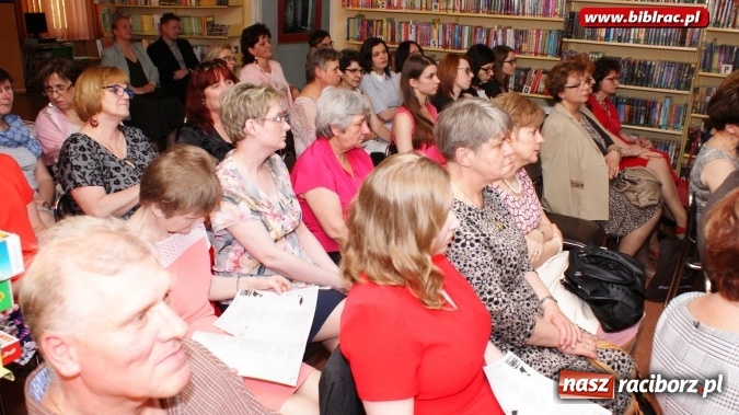 Zdjęcie w galerii na portalu naszraciborz.pl: Oficjalne obchody Dnia Bibliotekarza i Bibliotek  wiadomości z regionu