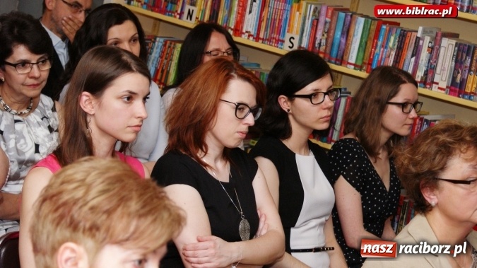Zdjęcie w galerii na portalu naszraciborz.pl: Oficjalne obchody Dnia Bibliotekarza i Bibliotek  wiadomości z regionu