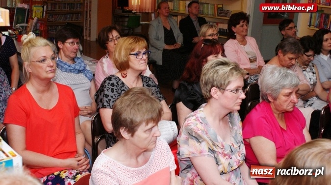 Zdjęcie w galerii na portalu naszraciborz.pl: Oficjalne obchody Dnia Bibliotekarza i Bibliotek  wiadomości z regionu