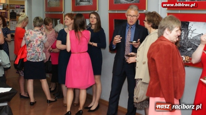 Zdjęcie w galerii na portalu naszraciborz.pl: Oficjalne obchody Dnia Bibliotekarza i Bibliotek  wiadomości z regionu