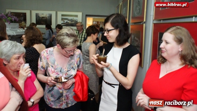 Zdjęcie w galerii na portalu naszraciborz.pl: Oficjalne obchody Dnia Bibliotekarza i Bibliotek  wiadomości z regionu