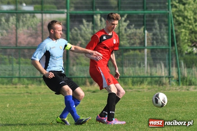 Zdjęcie w galerii na portalu naszraciborz.pl: Dobra passa Brzezia trwa. Tym razem wygrana ze Stalą wiadomości z regionu