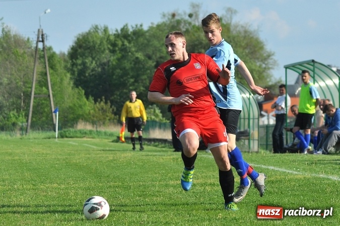 Zdjęcie w galerii na portalu naszraciborz.pl: Dobra passa Brzezia trwa. Tym razem wygrana ze Stalą wiadomości z regionu