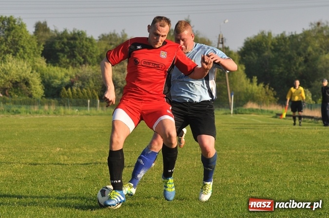 Zdjęcie w galerii na portalu naszraciborz.pl: Dobra passa Brzezia trwa. Tym razem wygrana ze Stalą wiadomości z regionu