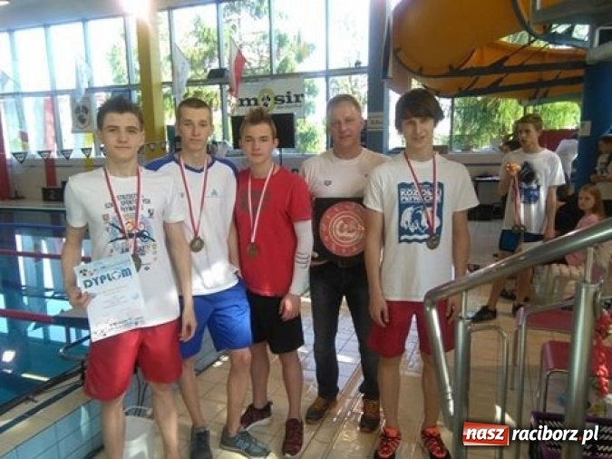 Zdjęcie w galerii na portalu naszraciborz.pl: Pływanie. Raciborskie sukcesy na kędzierzyńskich Koziołkach  wiadomości z regionu