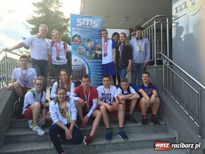 Zdjęcie w galerii na portalu naszraciborz.pl: Pływanie. Raciborskie sukcesy na kędzierzyńskich Koziołkach  wiadomości z regionu