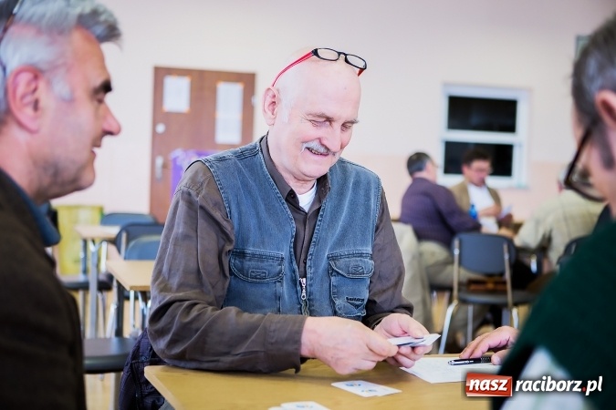 Zdjęcie w galerii na portalu naszraciborz.pl: Turniej w skata w Domu Kultury w Bojanowie wiadomości z regionu