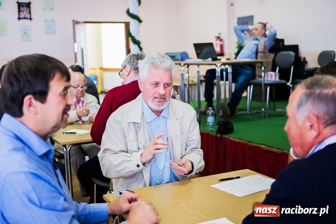 Zdjęcie w galerii na portalu naszraciborz.pl: Turniej w skata w Domu Kultury w Bojanowie wiadomości z regionu