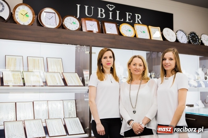 Zdjęcie w galerii na portalu naszraciborz.pl: Cenne, bo rzadkie - czyli rękodzieło ze złota wiadomości z regionu