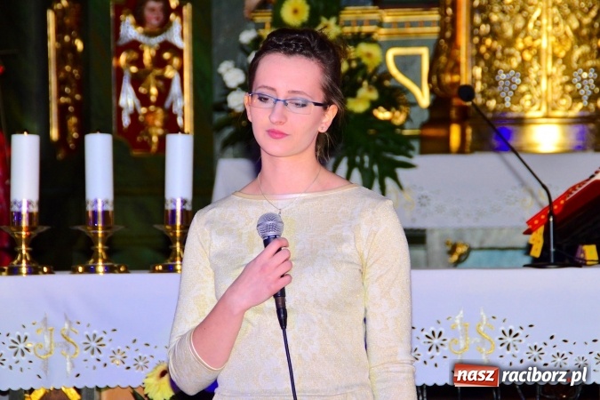 Zdjęcie w galerii na portalu naszraciborz.pl: W Bieńkowicach śpiewali dla św. Jana Pawła II  wiadomości z regionu