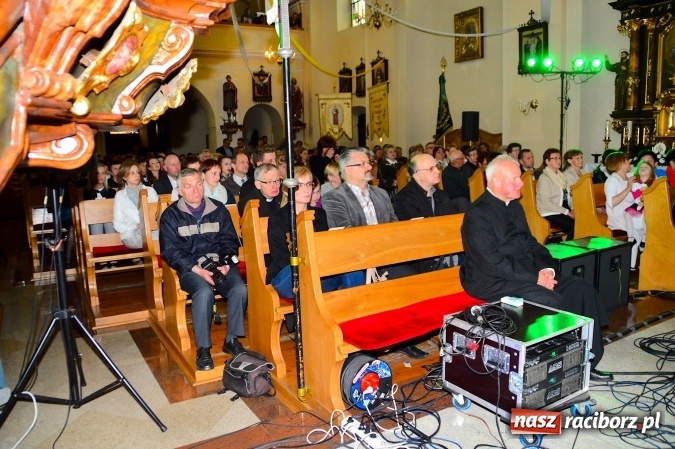 Zdjęcie w galerii na portalu naszraciborz.pl: W Bieńkowicach śpiewali dla św. Jana Pawła II  wiadomości z regionu